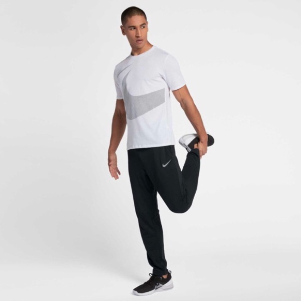 SOLD 🆕 | ✔️ Nike Fleece Pants - Picture 2 of 5